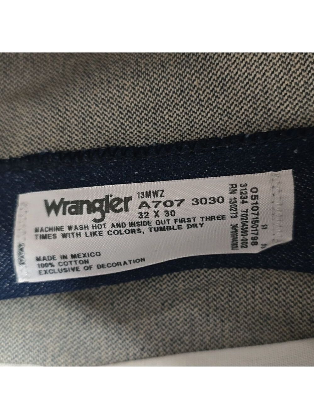608 NWT Wrangler Cowboy Cut Original Fit Jean Size 32×30 - Picture 8 of 8